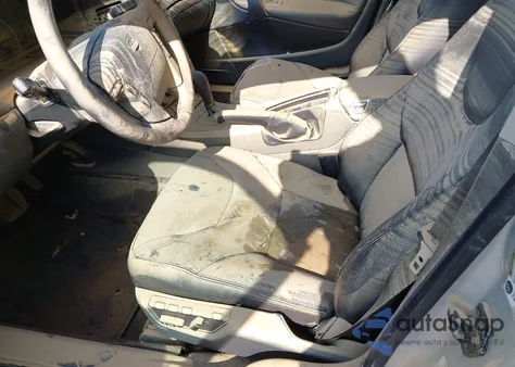 2005 Volvo V70 2.4 z USA, uszkodzony, nr VIN YV1SW640952514553